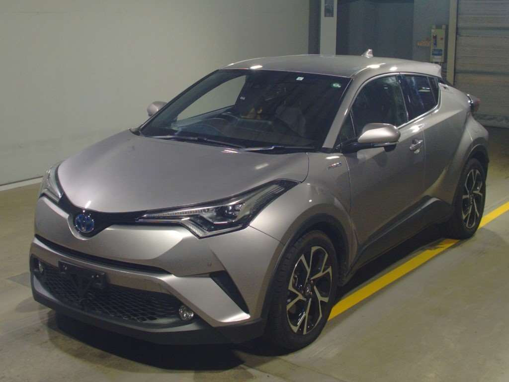 2017 Toyota C-HR ZYX10[0]