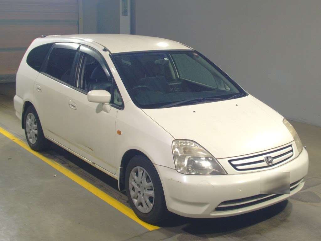 2002 Honda Stream RN3[2]