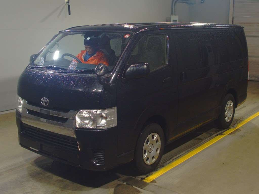 2019 Toyota Regiusace Van TRH200V[0]