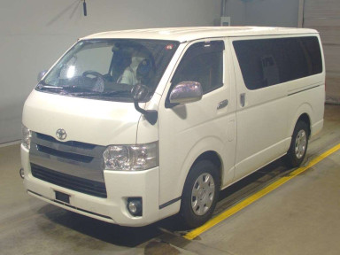 2015 Toyota Regiusace Van