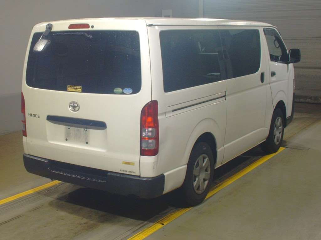 2015 Toyota Hiace Van KDH201V[1]