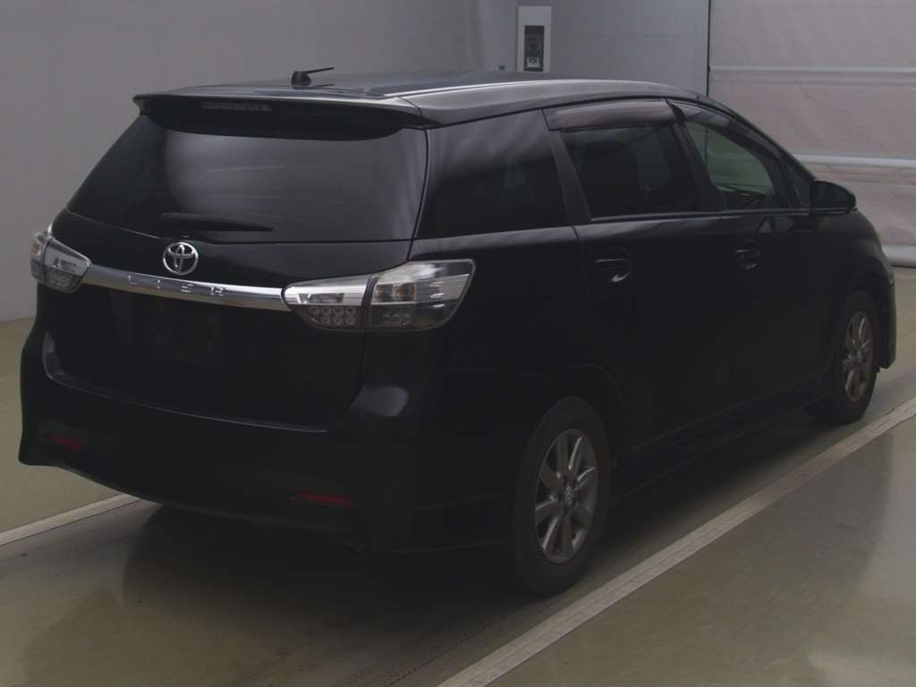 2013 Toyota Wish ZGE25W[1]