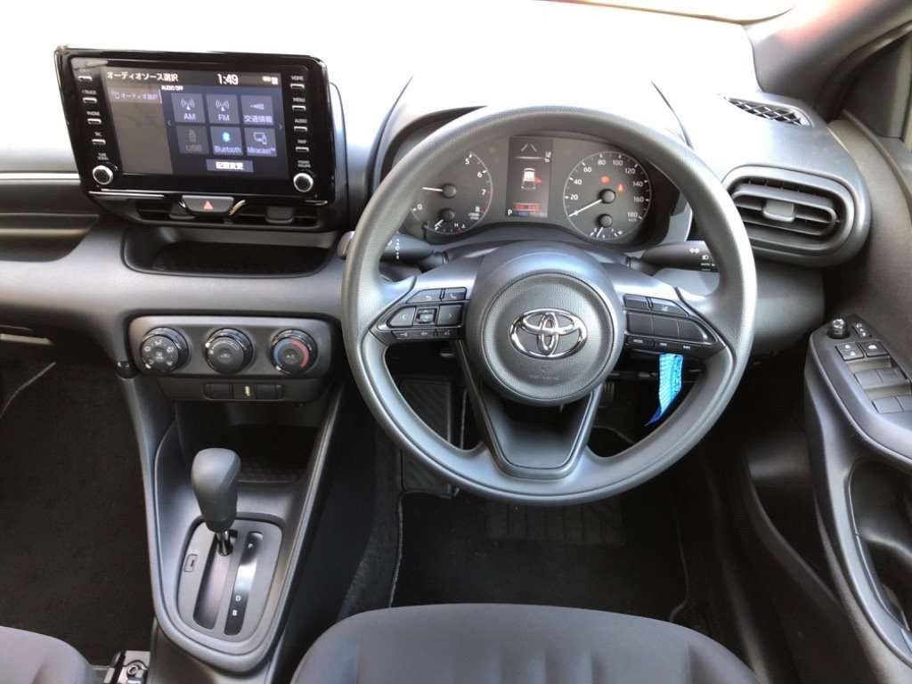 2020 Toyota YARIS KSP210[2]