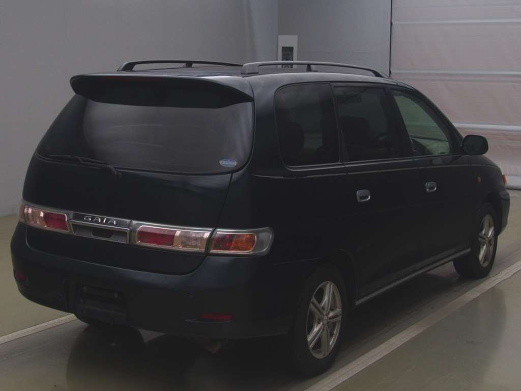 2001 Toyota Gaia ACM10G[1]