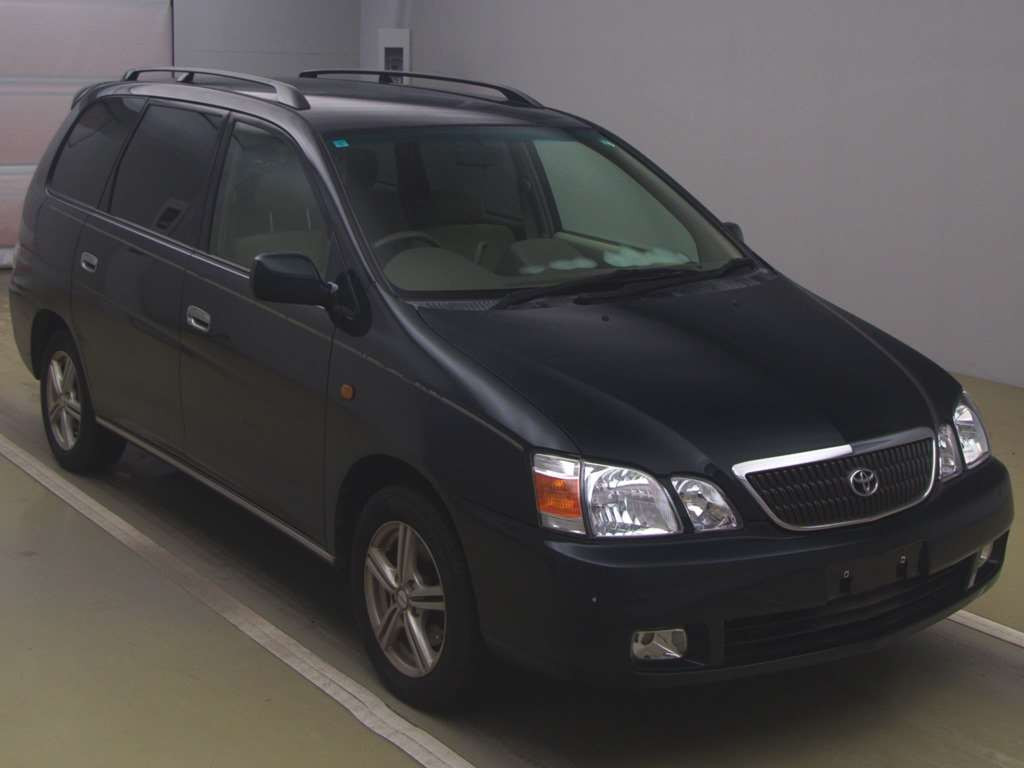 2001 Toyota Gaia ACM10G[2]