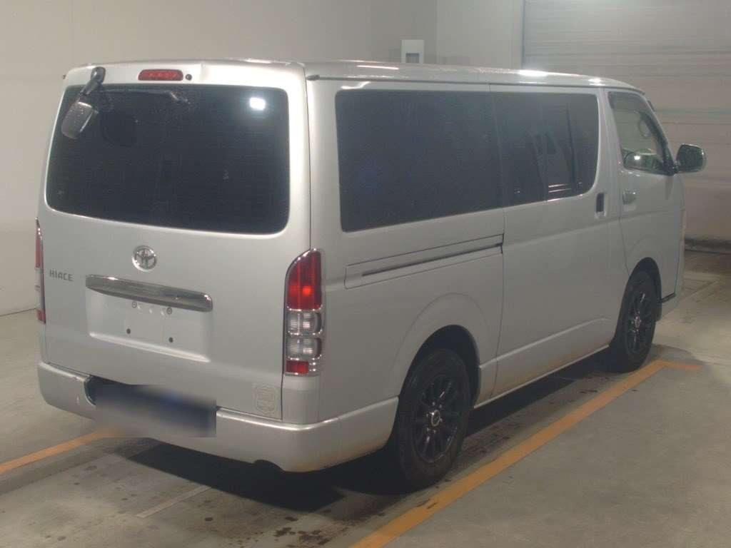 2013 Toyota Hiace Van KDH201V[1]