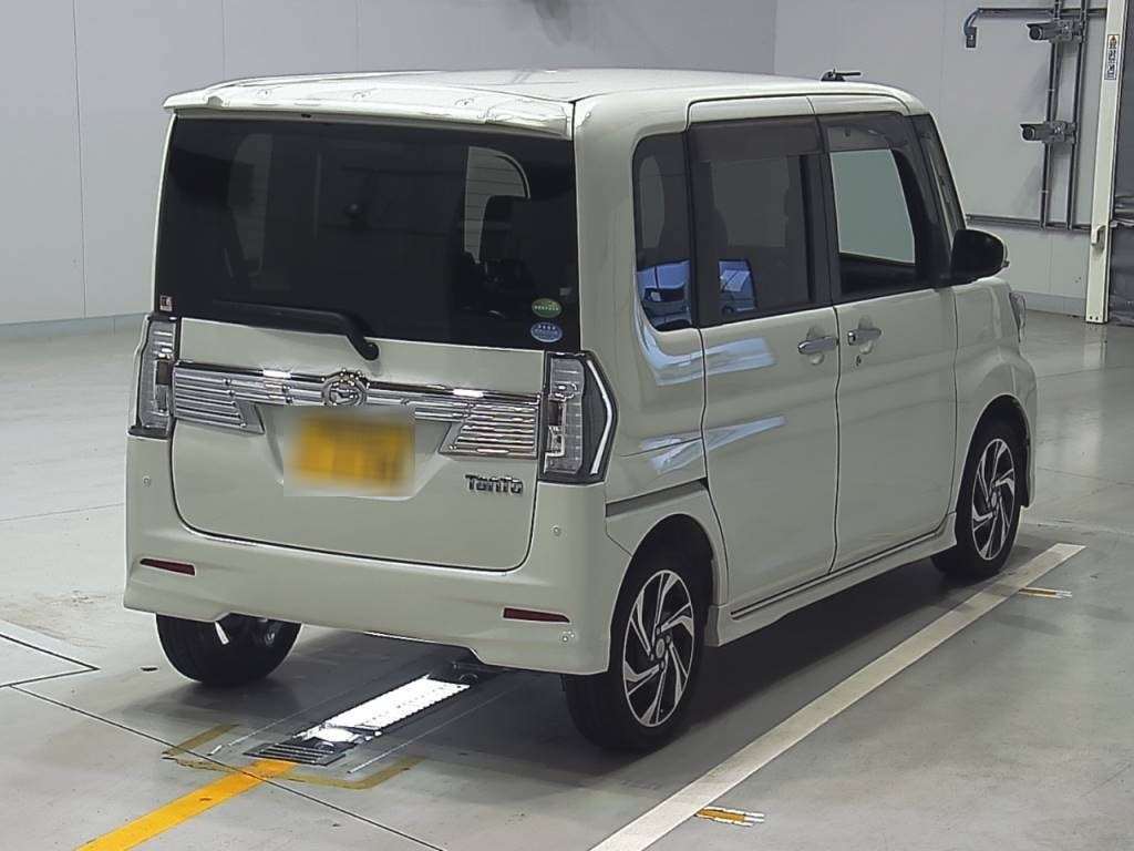 2019 Daihatsu Tanto Custom LA600S[1]