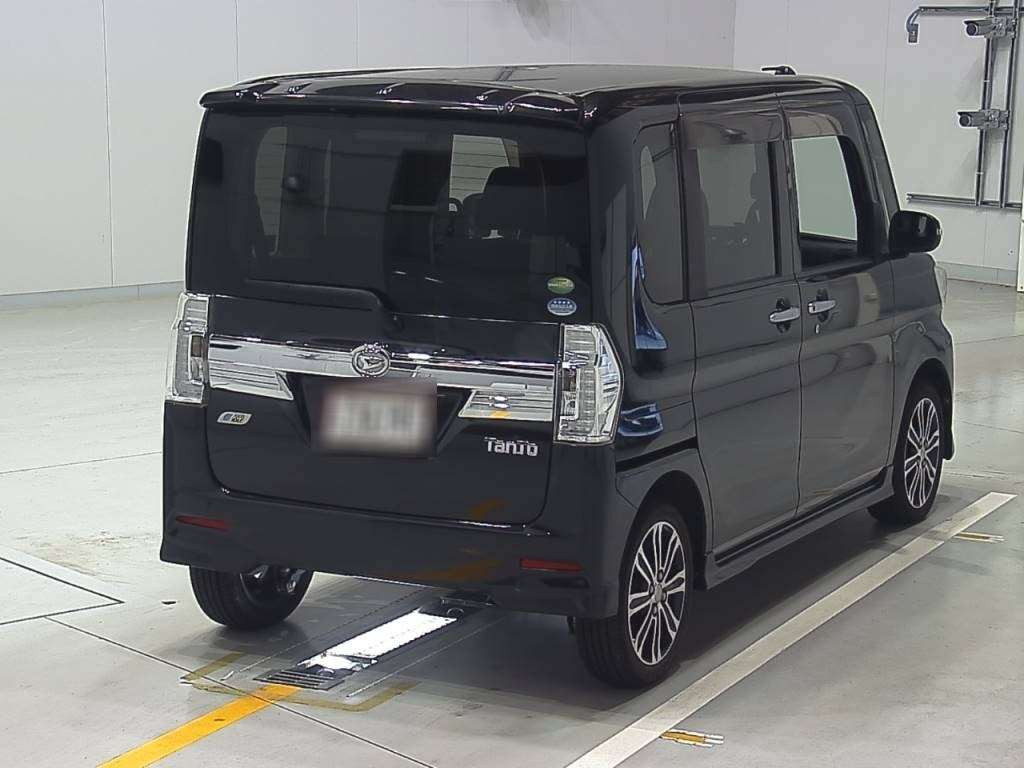 2014 Daihatsu Tanto Custom LA600S[1]