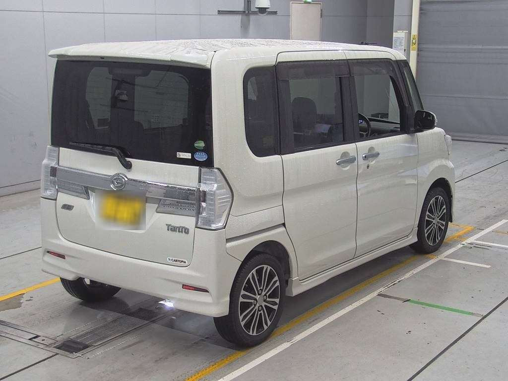 2014 Daihatsu Tanto Custom LA600S[1]