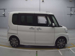 2014 Daihatsu Tanto Custom