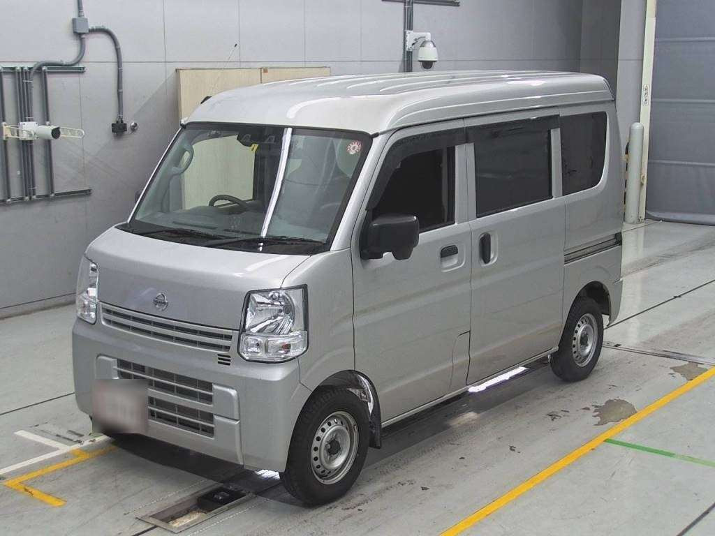 2022 Nissan NV100 Clipper DR17V[0]