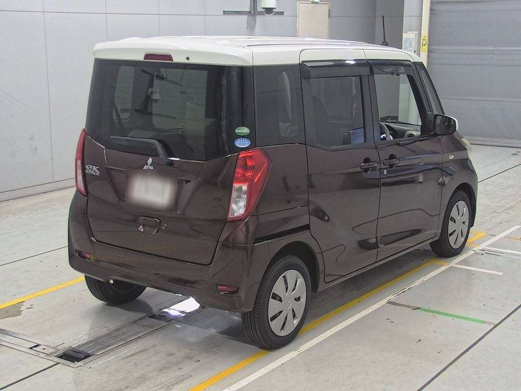 2015 Mitsubishi eK Space B11A[1]