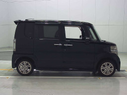 2011 Honda N-BOX CUSTOM