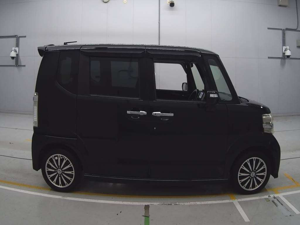 2014 Honda N-BOX CUSTOM JF1[2]