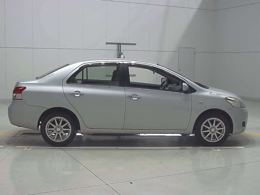 2006 Toyota Belta SCP92[2]