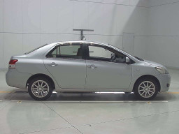 2006 Toyota Belta