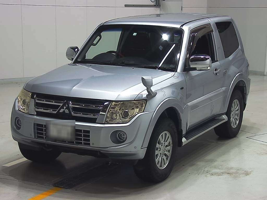 2011 Mitsubishi Pajero V83W[0]