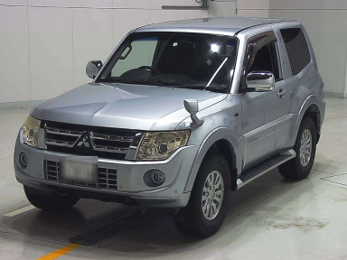 2011 Mitsubishi Pajero