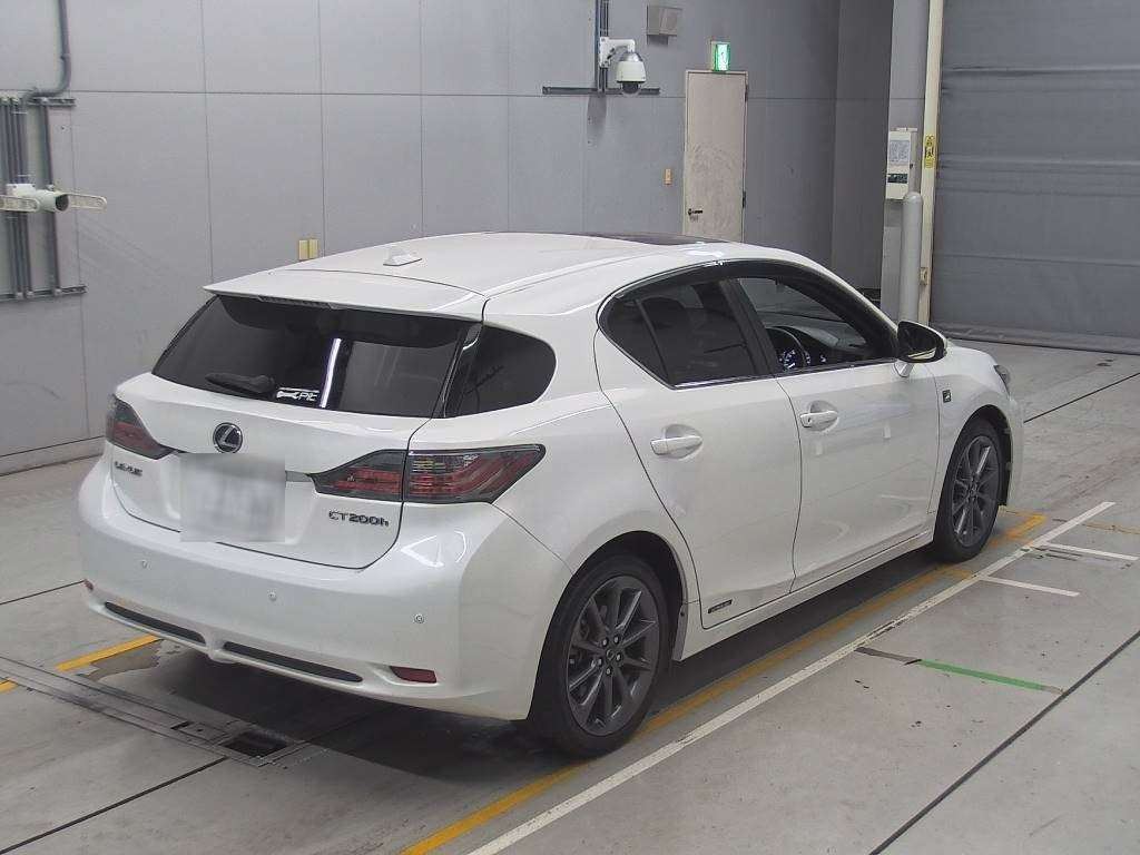 2012 Lexus CT ZWA10[1]