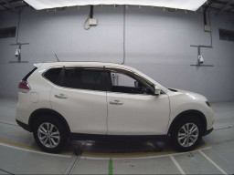 2014 Nissan X-Trail