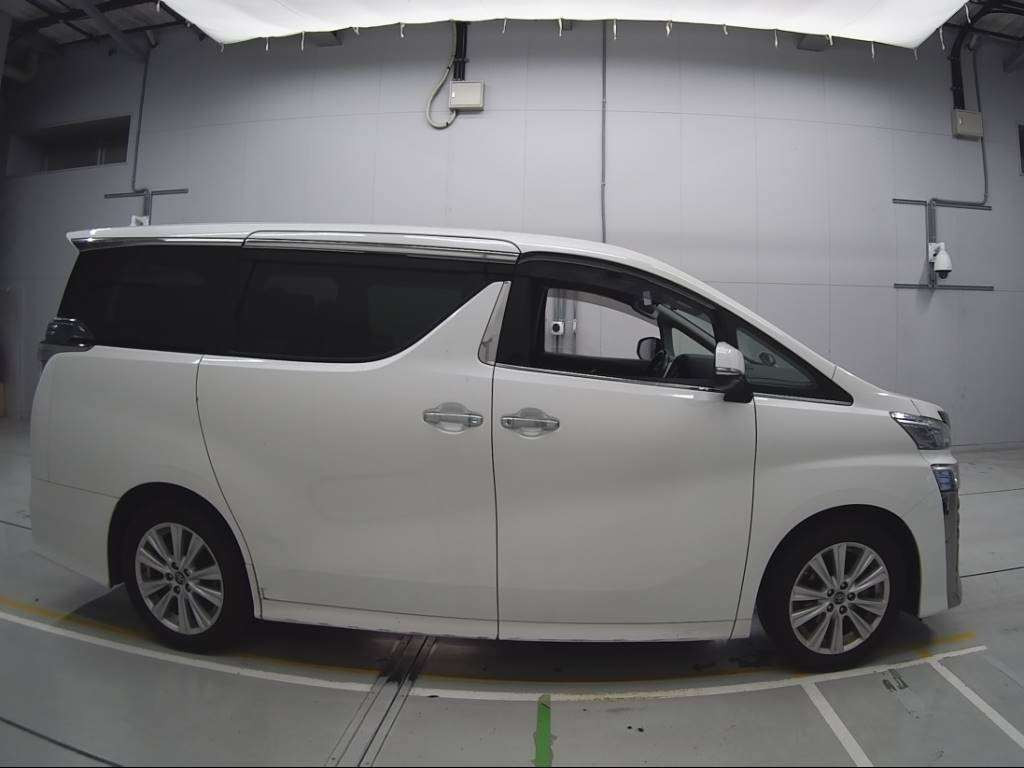 2019 Toyota Vellfire AGH30W[2]