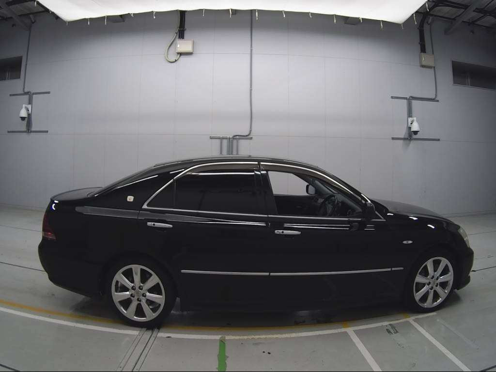 2006 Toyota Crown GRS184[2]