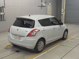 2010 Suzuki Swift