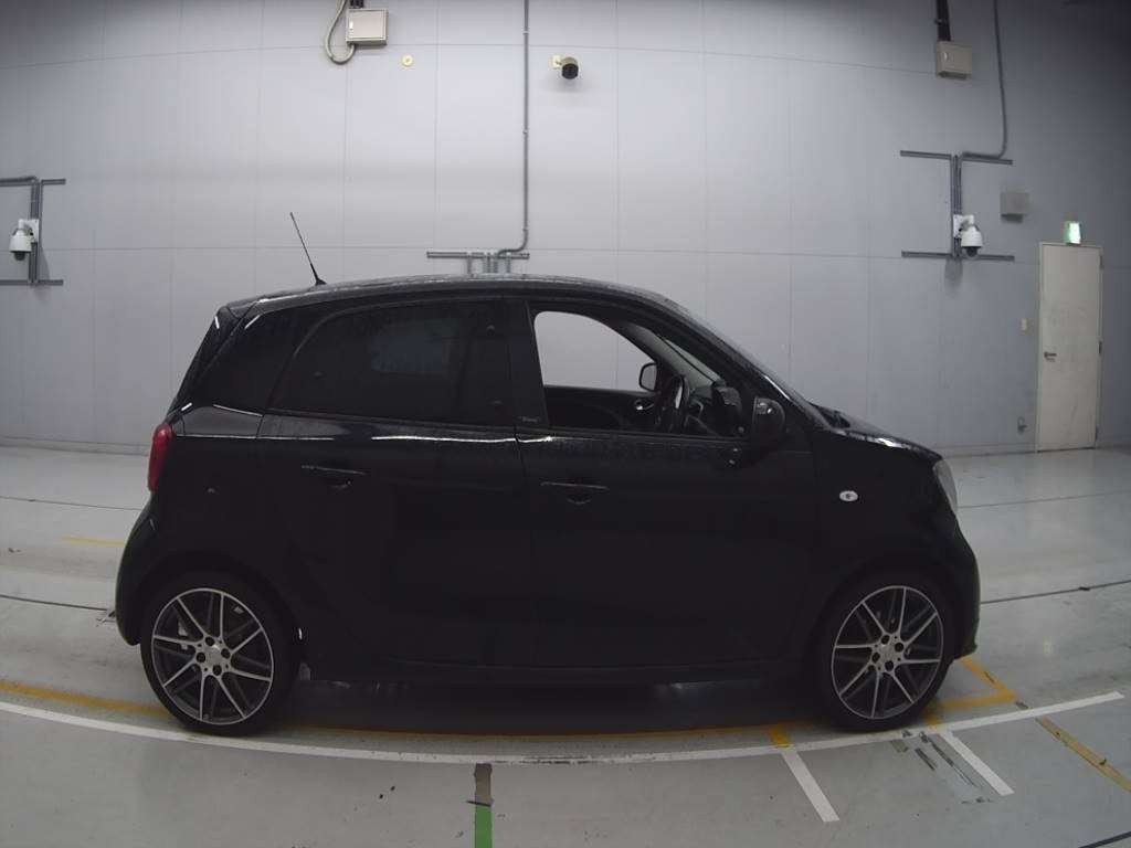 2018 Smart fortwo 453062[2]