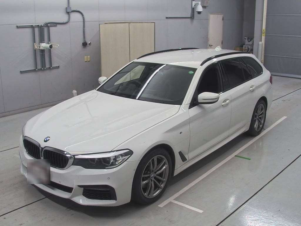 2020 BMW 5 Series JP20[0]