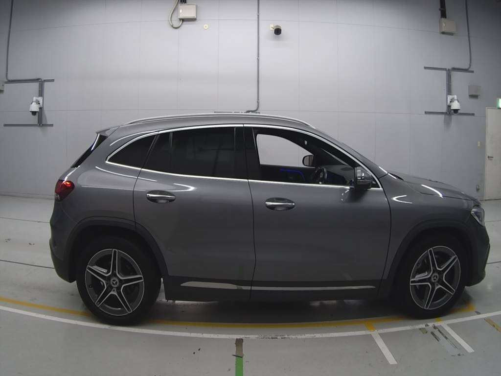 2021 Mercedes Benz GLA-Class 247713M[2]