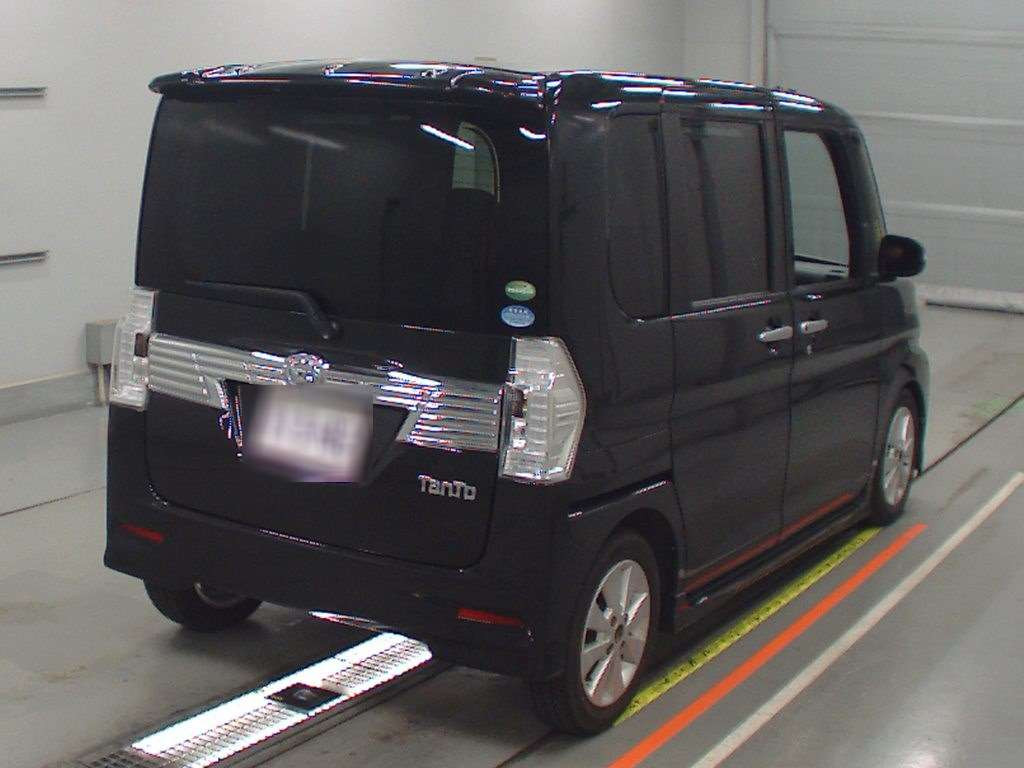 2014 Daihatsu Tanto Custom LA600S[1]