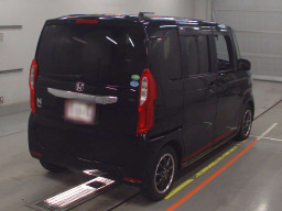 2017 Honda N-BOX