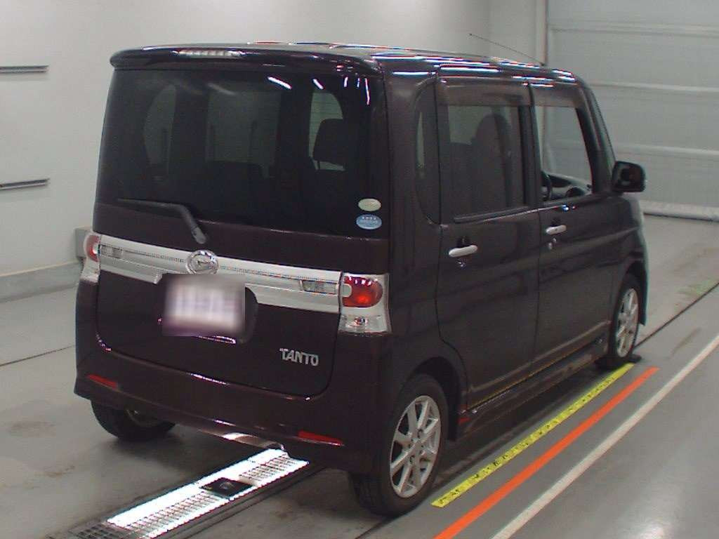 2011 Daihatsu Tanto L375S[1]