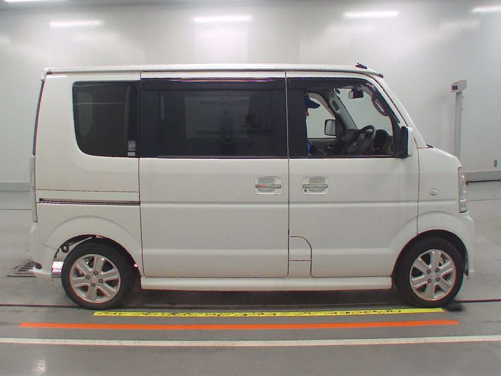 2013 Mazda Scrum Wagon DG64W[2]