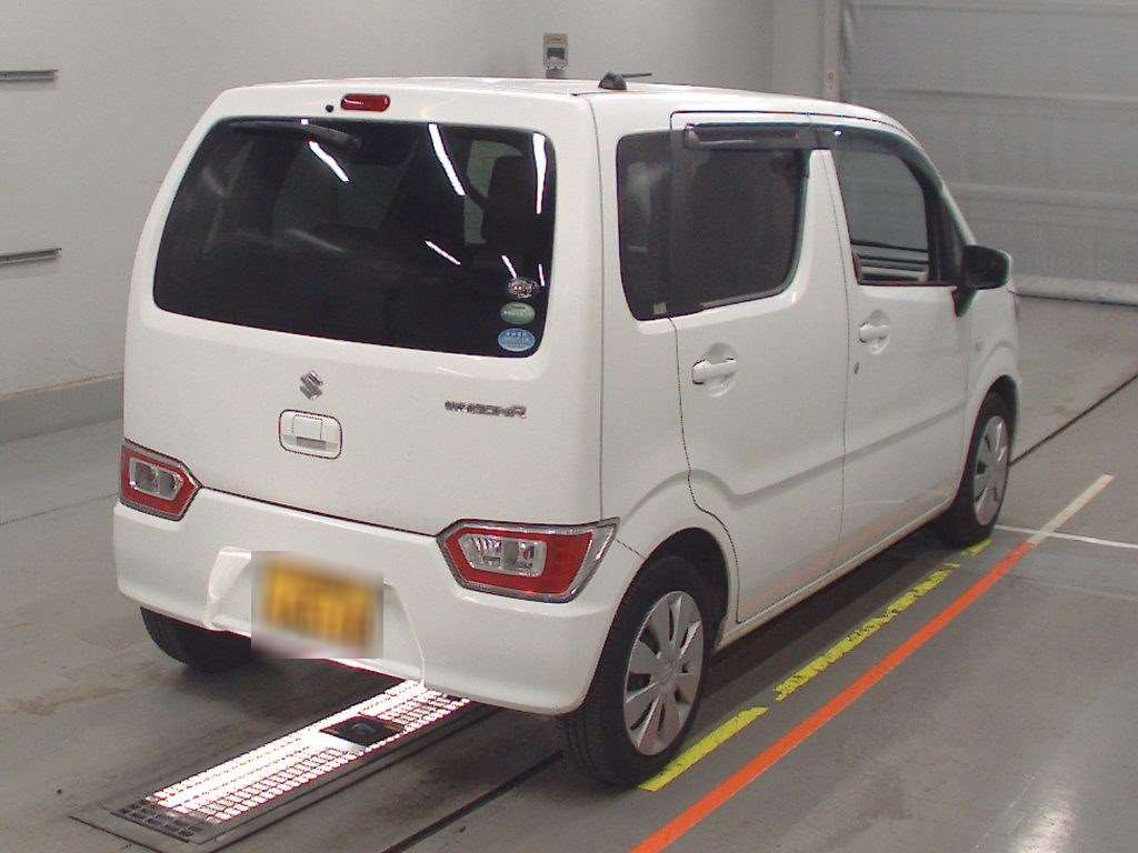 2017 Suzuki Wagon R MH35S[1]