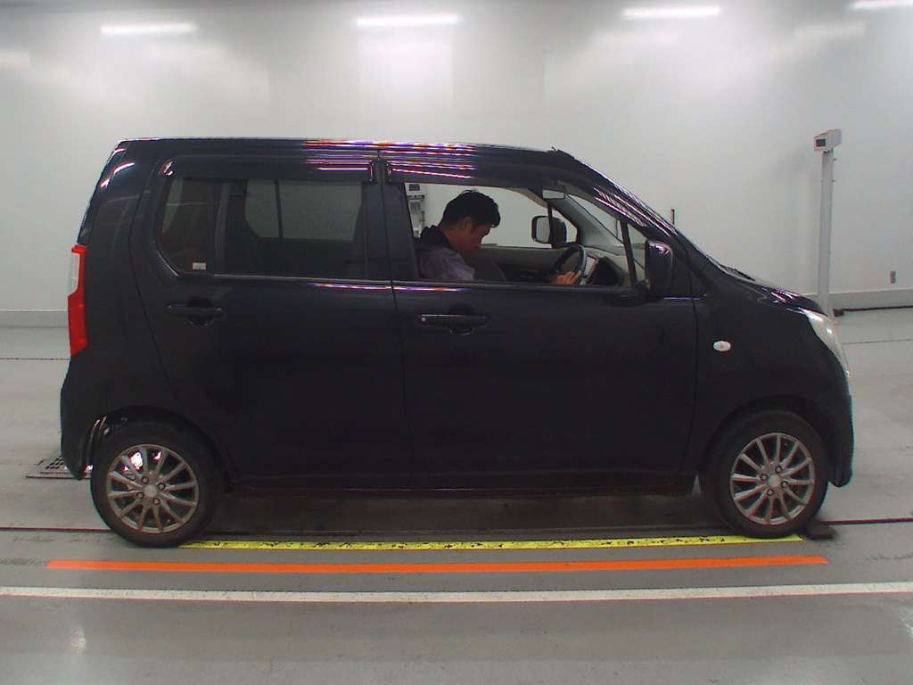 2014 Suzuki Wagon R MH34S[2]