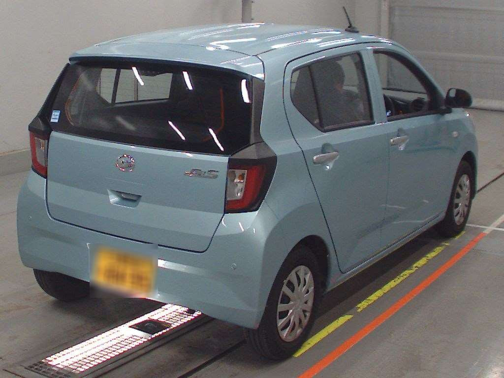 2021 Daihatsu Mira es LA350S[1]