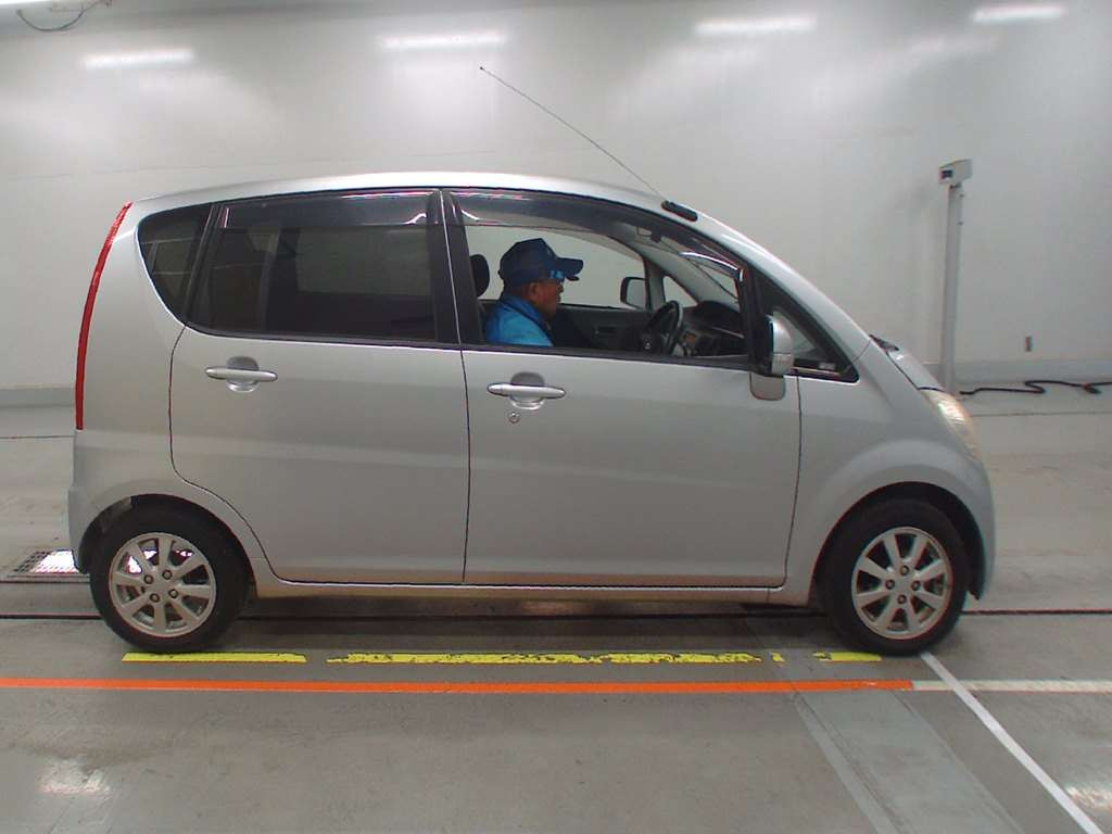 2007 Daihatsu Move L175S[2]