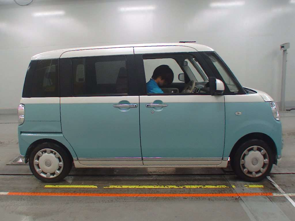 2018 Daihatsu Move Canbus LA800S[2]