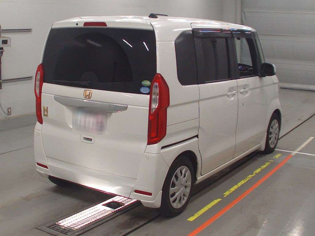 2018 Honda N-BOX JF3[1]