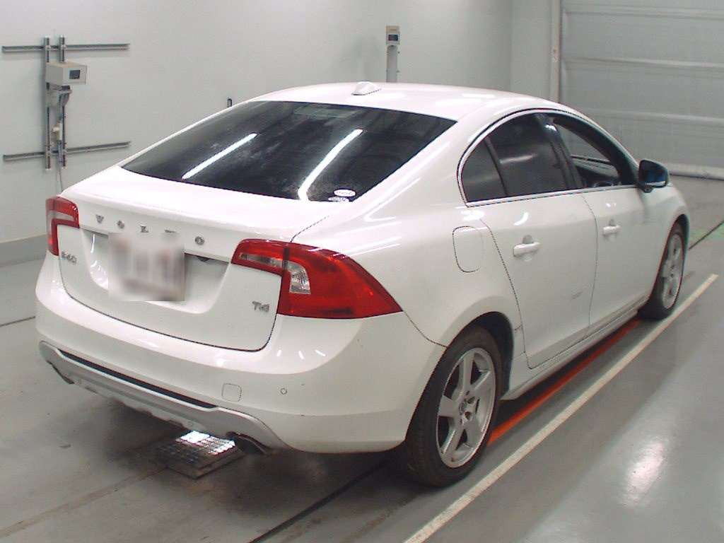 2013 Volvo S60 FB4164T[1]