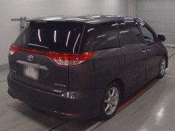 2009 Toyota Estima