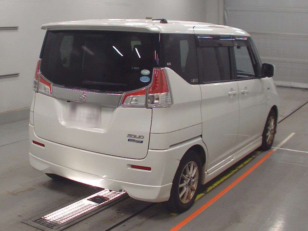 2016 Suzuki Solio MA36S[1]