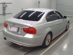 2011 BMW 3 Series