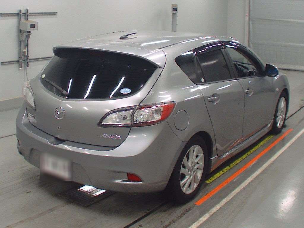 2012 Mazda Axela Sport BL5FW[1]