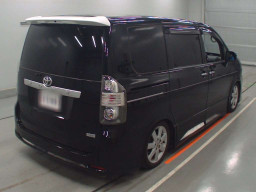 2009 Toyota Voxy