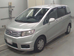 2011 Honda Freed Spike