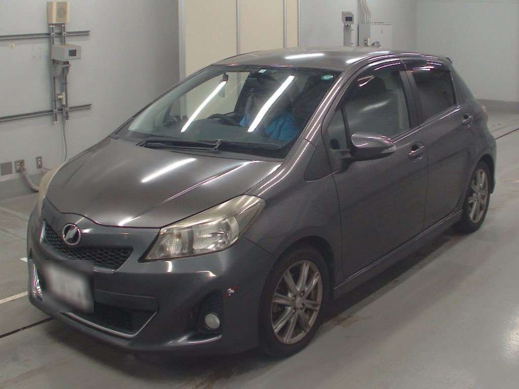 2012 Toyota Vitz NCP131[0]