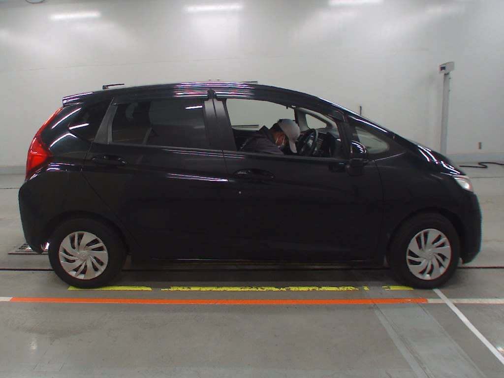 2014 Honda Fit GK3[2]