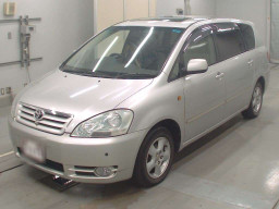 2001 Toyota Ipsum